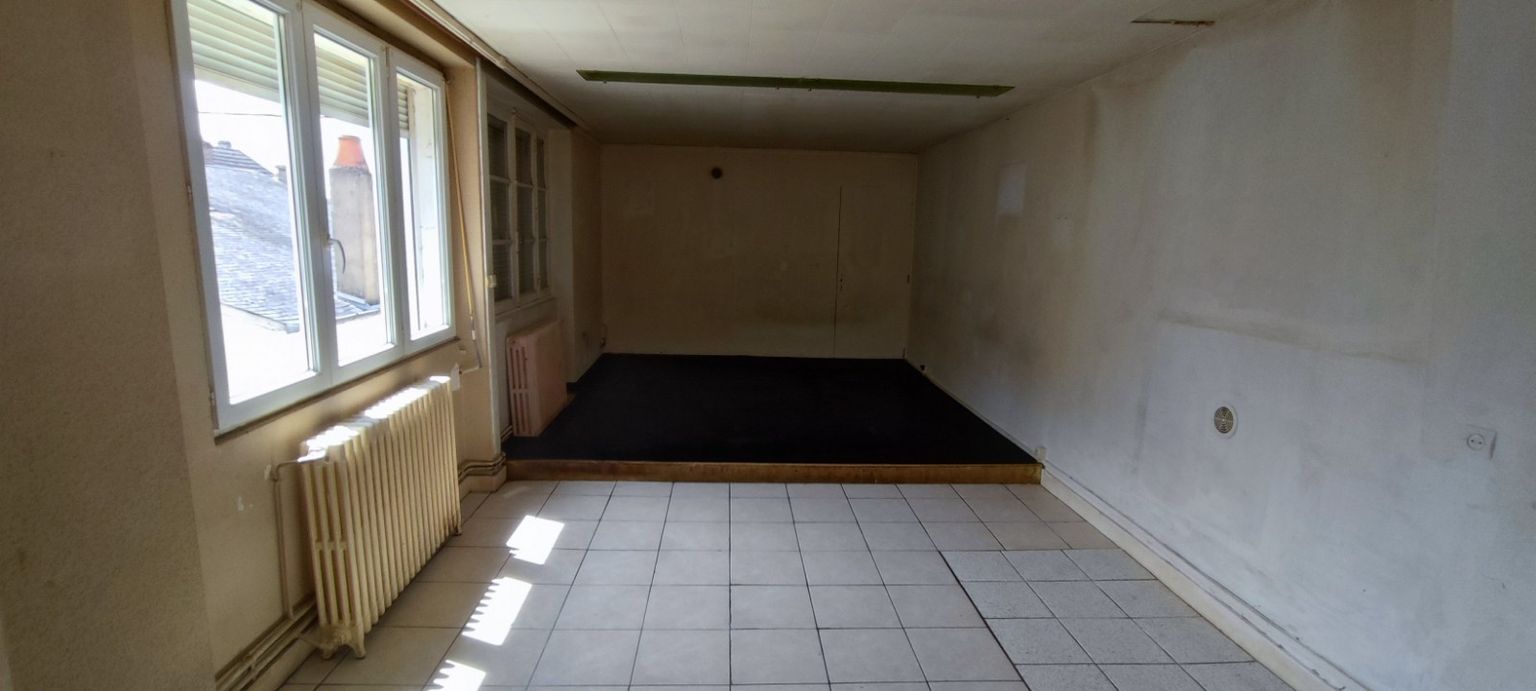FOURCHAMBAULT Immeuble meuble 2 lots de 148 m² à Fourchambault 1