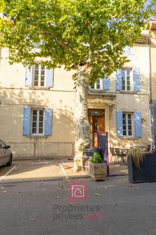 Beaumes De Venise (84190)  Maison de village 6 pièce(s) 115 m2 avec garage de 75m2