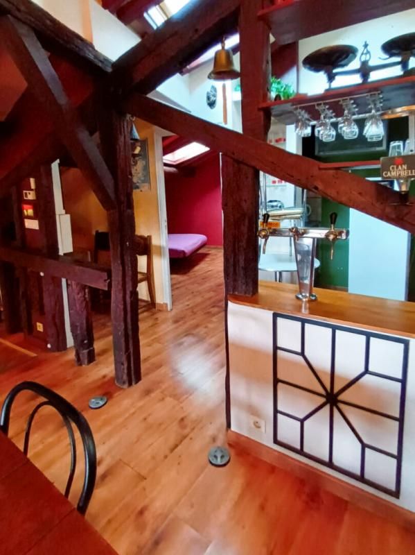 CHALONS-EN-CHAMPAGNE Appartement Centre Ville Chalons En Champagne 2 pièce(s) 54 m2 4