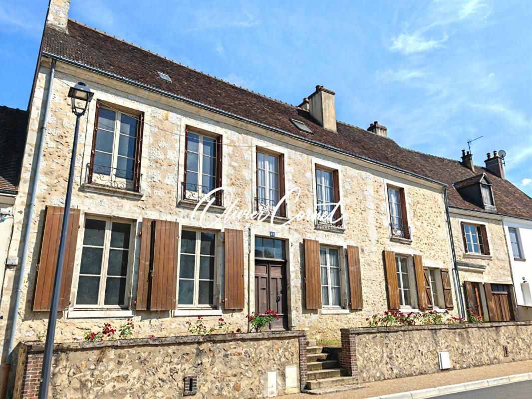 Maison Nogent Le Rotrou 11 pièces 298 m2