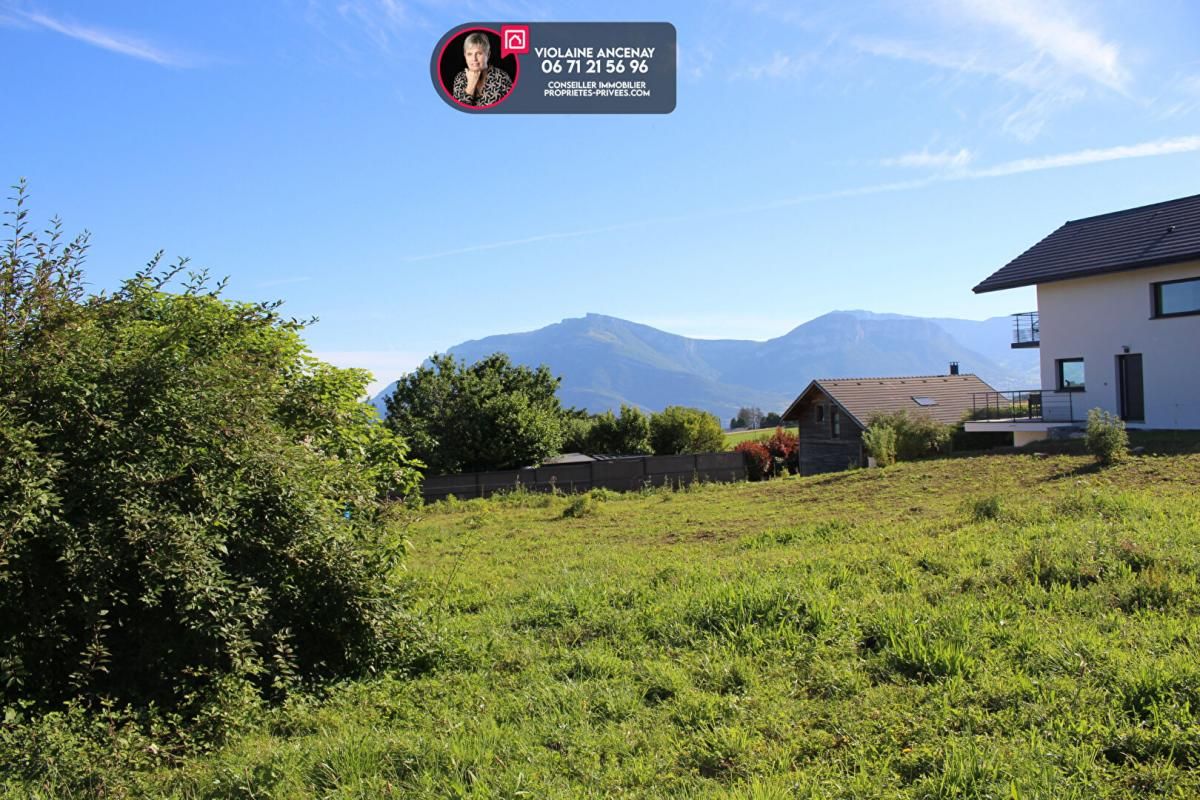 Terrain Montagnole 735 m2