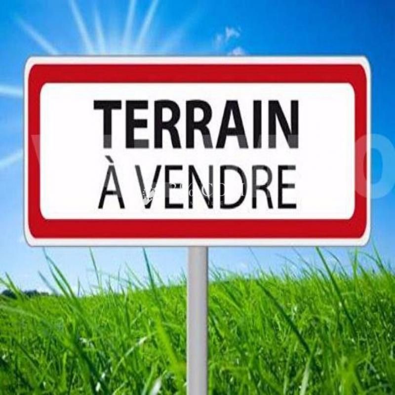 Terrain Lire 600 m2