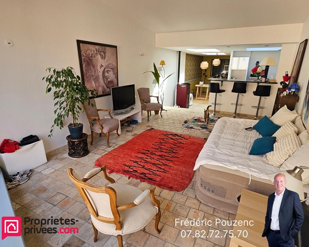 Houdan centre / RARE / Appartement entièrement rénové avec matériaux de qualité / 3 chambres