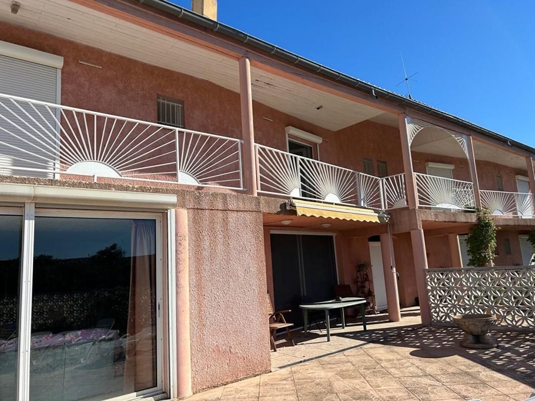 ARGELLIERS Maison  10 pièce(s) 396m2 2