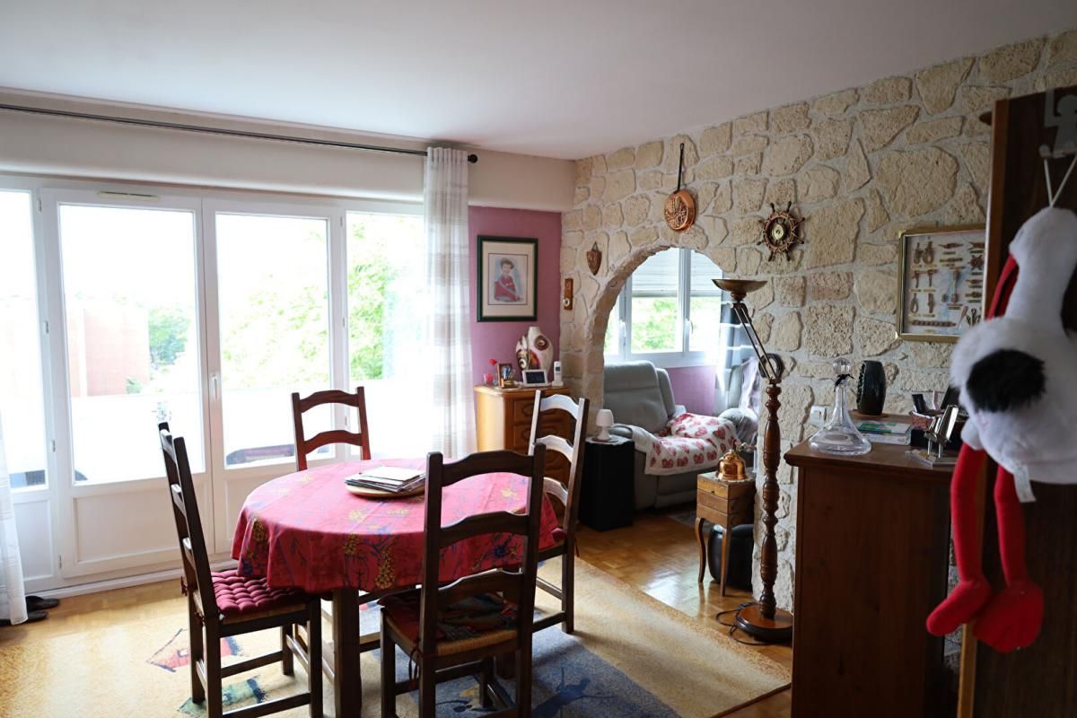 Appartement Meulan En Yvelines 5 pièce(s) 92 m2