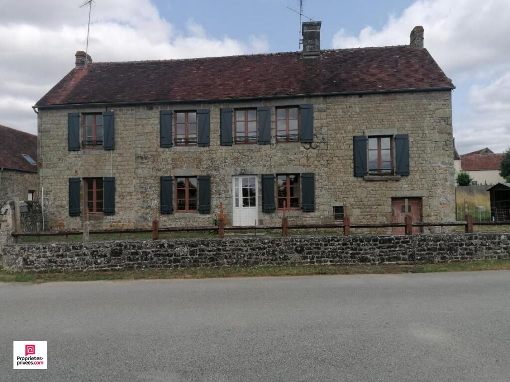 SAINTE-MARIE-LA-ROBERT SAINTE MARIE LA ROBERT (61320) proche CARROUGES, Presbytère 150 m2 environ , 7 pièces, 5 chambres, PRIX 99 990 honoraires 6,37 % à la charge de l'acquéreur soit 94 000 hors honoraires 2