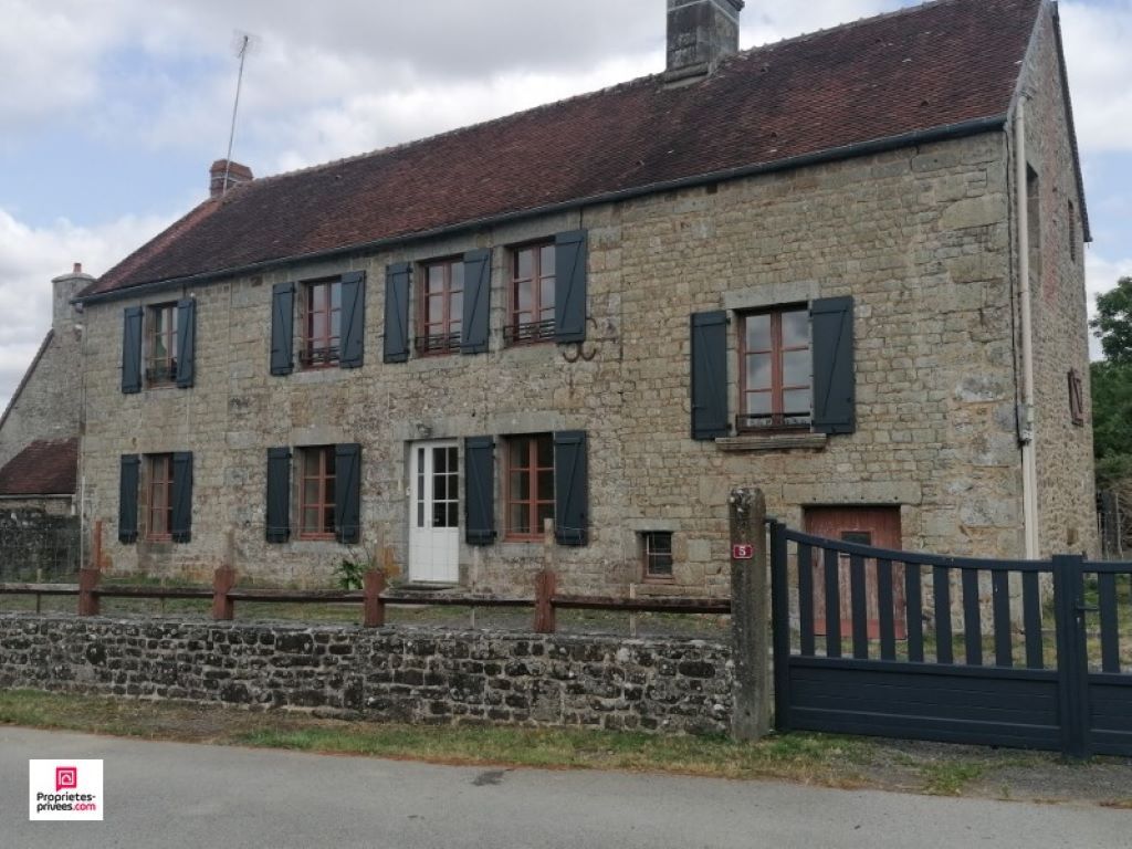 SAINTE-MARIE-LA-ROBERT SAINTE MARIE LA ROBERT (61320) proche CARROUGES, Presbytère 150 m2 environ , 7 pièces, 5 chambres, PRIX 99 990 honoraires 6,37 % à la charge de l'acquéreur soit 94 000 hors honoraires 3