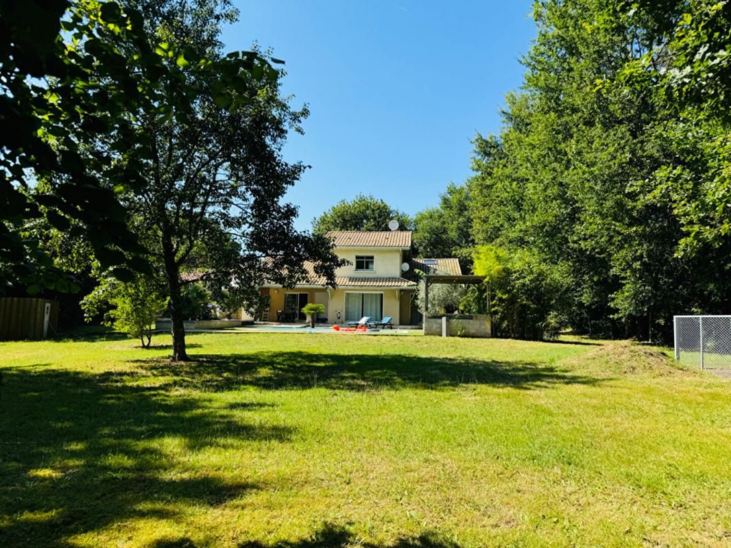 Maison 7 pièces - MIOS