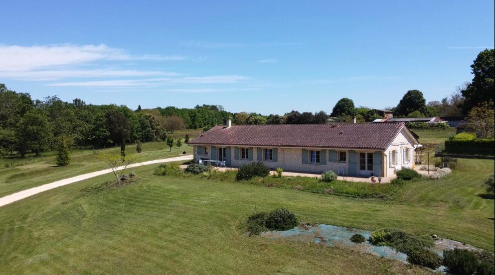 Maison Lalinde 7 pièce(s) 190 m2