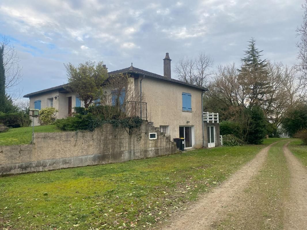 Maison Prahecq 6 pièces  129 m2 4 chambres