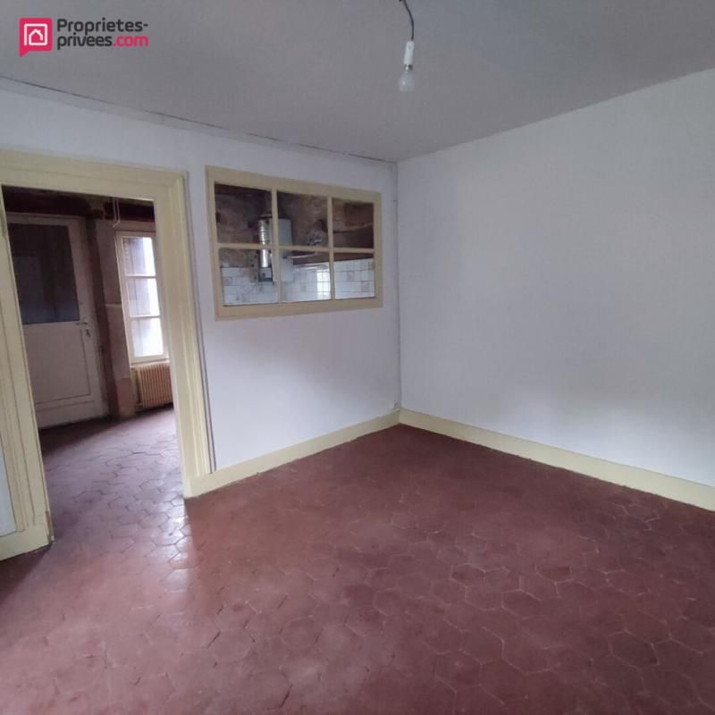 CLAMECY Immeuble Clamecy - 3 appartements 40 000 2