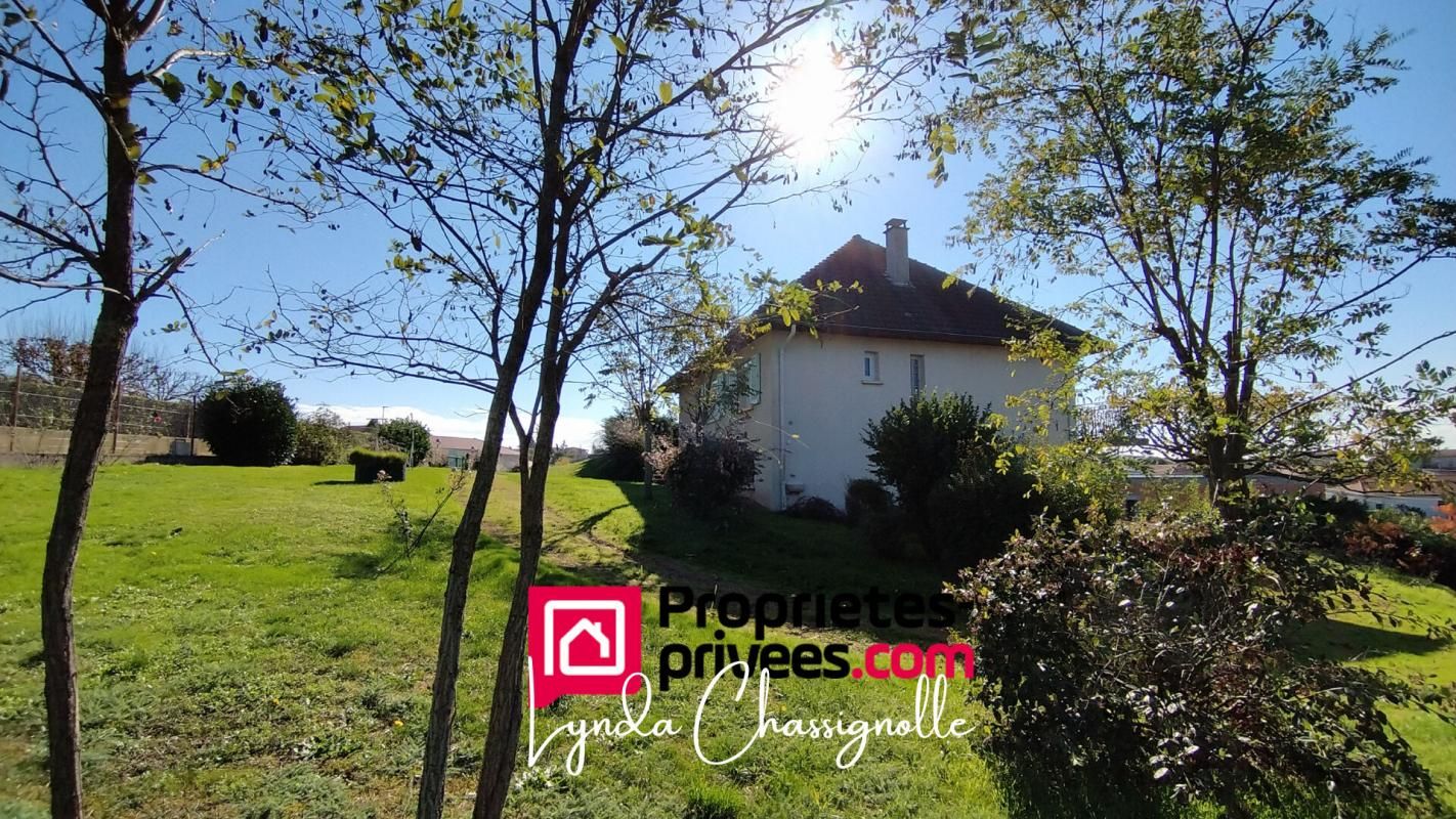 COMMELLE-VERNAY Maison - Commelle Vernay - 5 chambres + Parcelle constructible 3