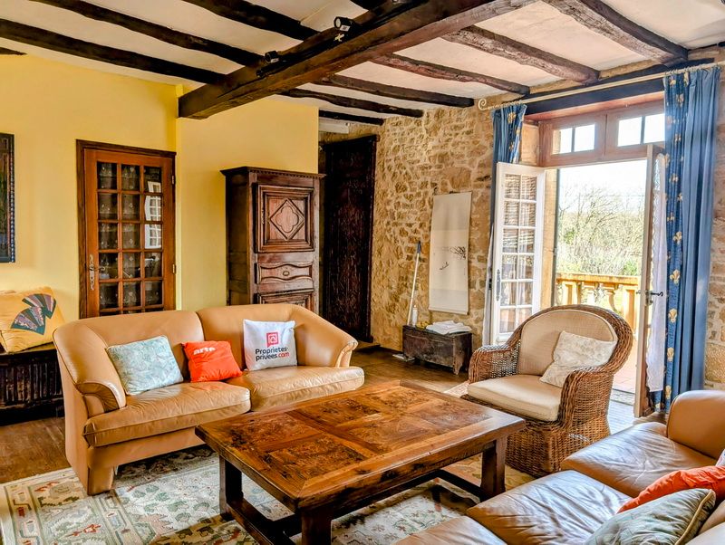 DAGLAN Maison en pierre de 191m2 3 chambres dans un bel environnement 4