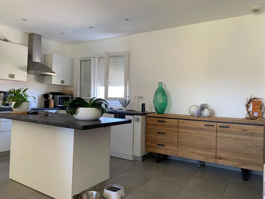 CERVIONE Appartement Cervione 3 pièce(s) 77.14 m2 4