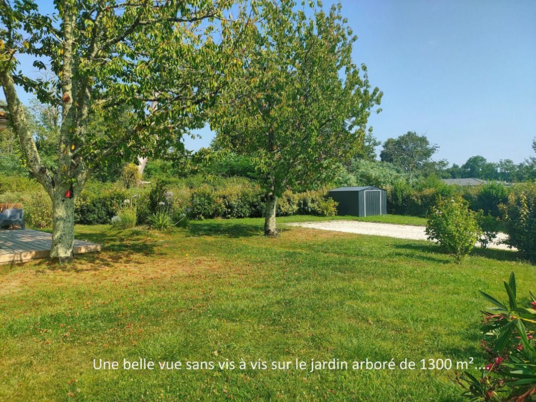 POMPIGNAC ENSEMBLE MAISON EN PIERRE 100 m² + MAISON "GITE"33 m² 4