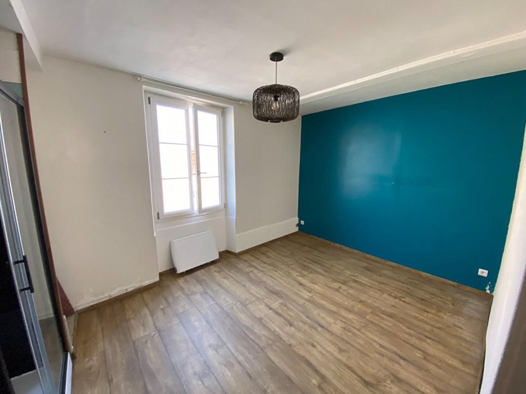 JOUY-LE-CHATEL Appartement en rez-de-jardin sur la commune de Jouy-Le-Châtel 4