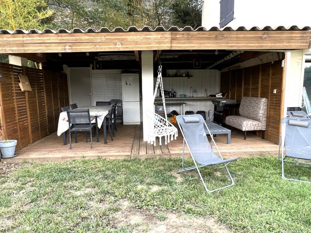 RODES Villa 4 faces avec vue imprenable sur les montagnes, terrain de 1275 m2 2