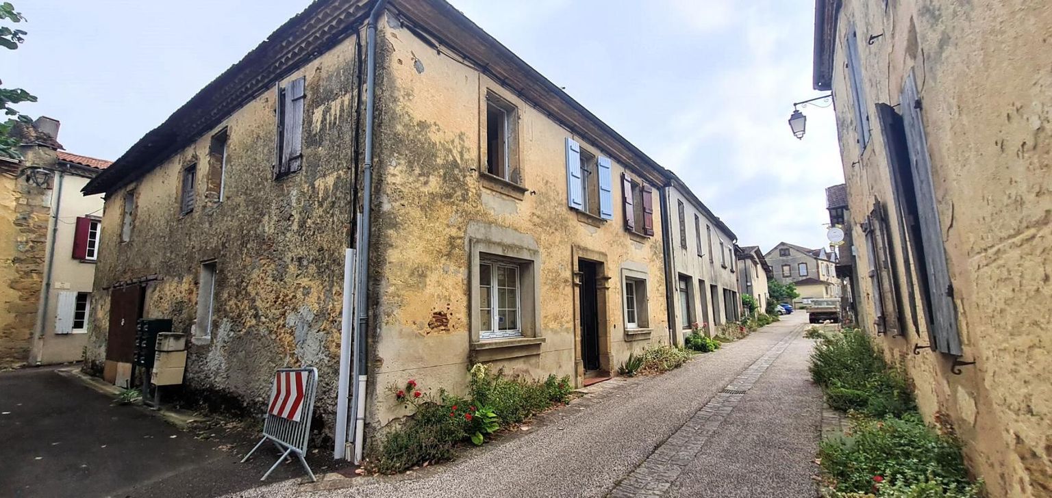 Maison 4 pièce(s) 135 m2 et plus à rénover