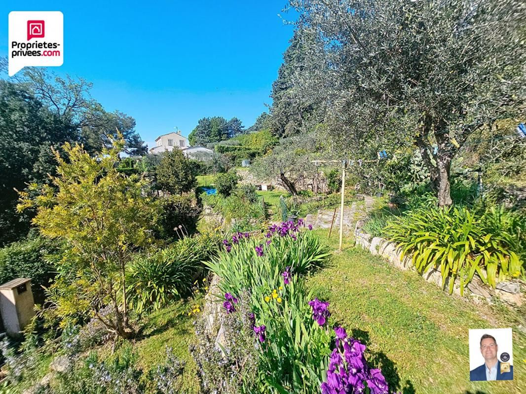 SPERACEDES VILLA INDIVIDUELLE 4 PIECES, GARAGE ET TERRAIN DE 1400 M2 4