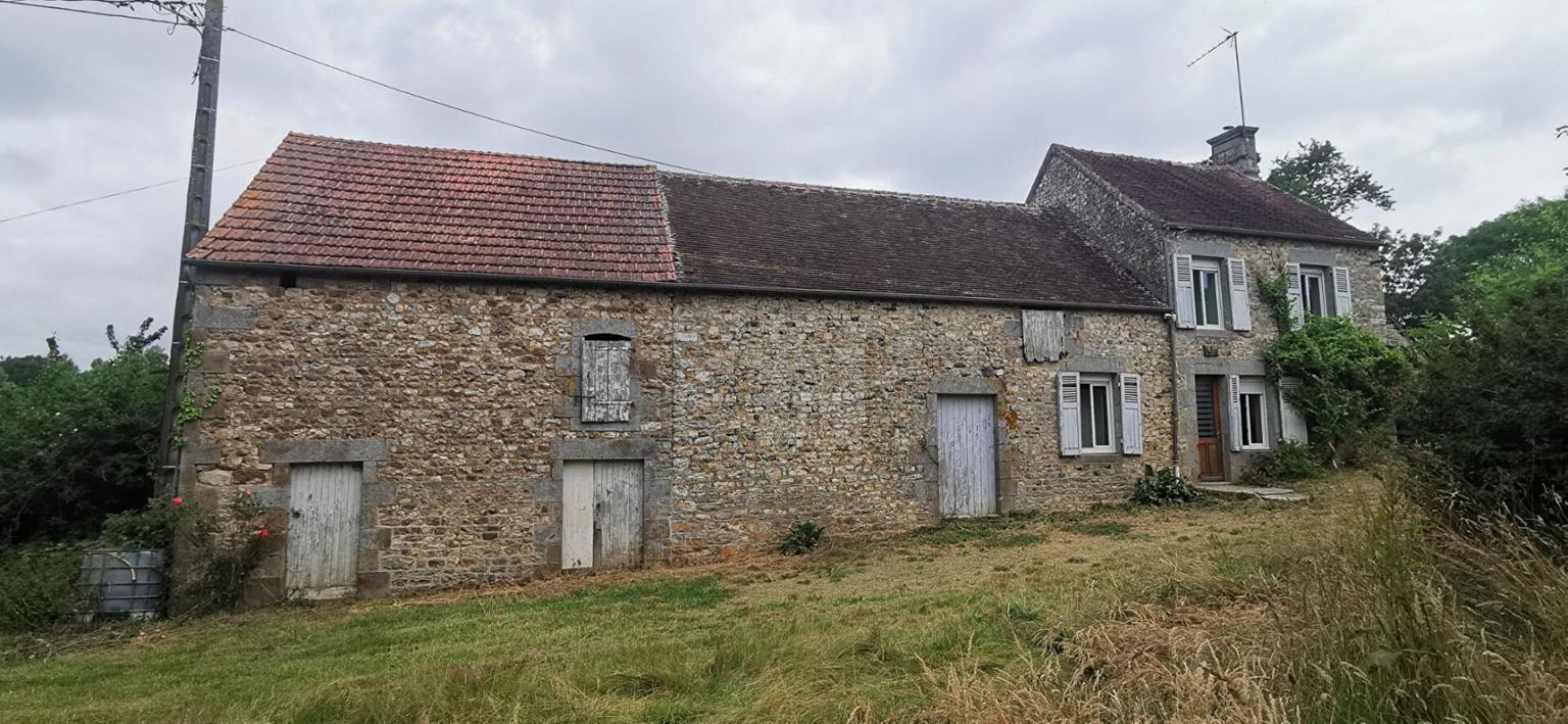 SAINT SAUVEUR DE CARROUGES (61320) Longère, 5 pièces, 2 chambres, 75 m2, PRIX 95 990 honoraires 6,66% à la charge de l'acquéreur soit 90 000 hors honoraires