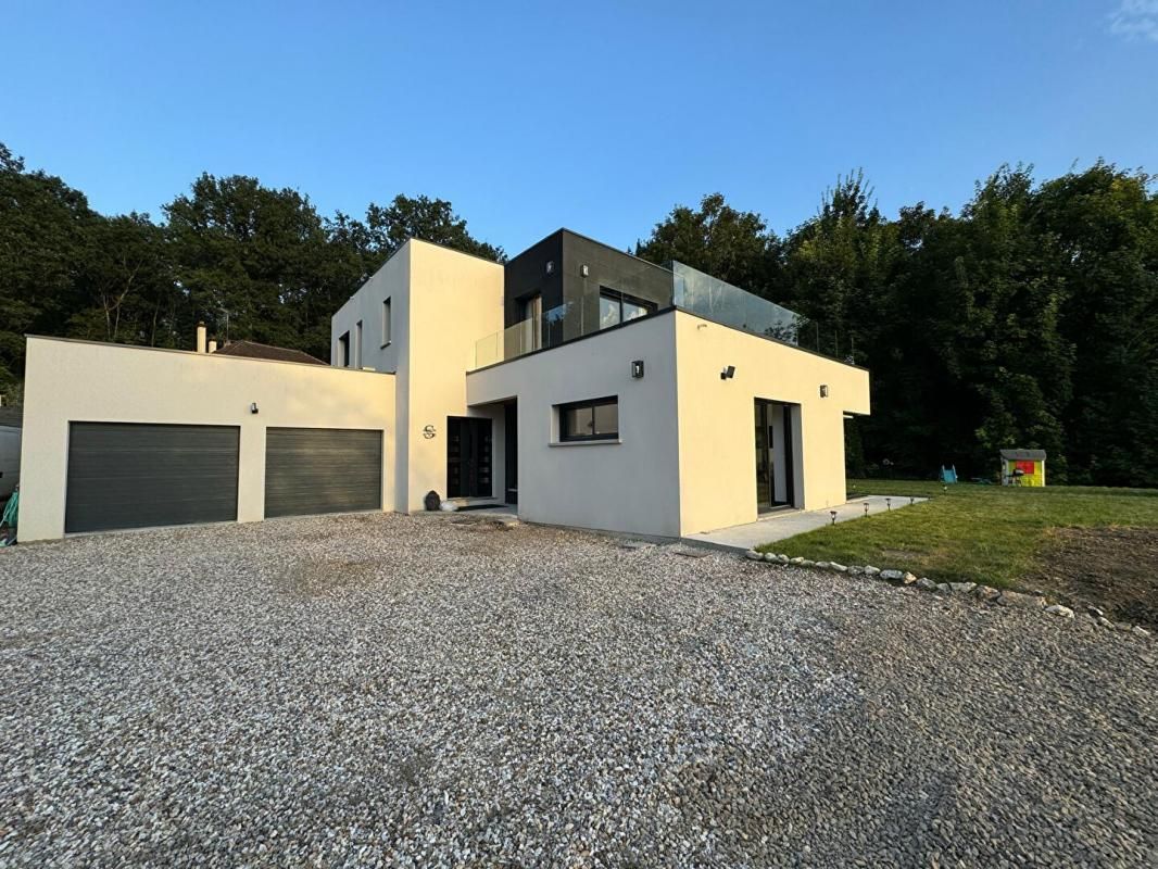 HERICY Maison d'architecte avec vue imprenable 2