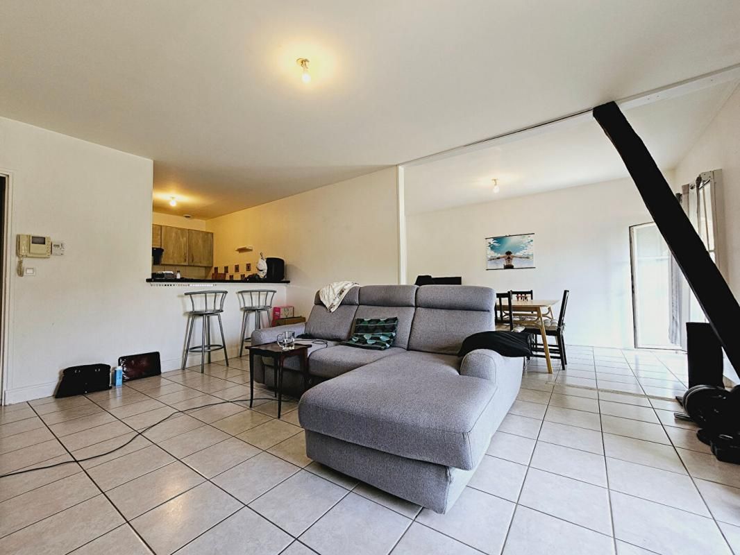 BOURGES APPARTEMENT 62.52M² 3 PIECES PARKINGS