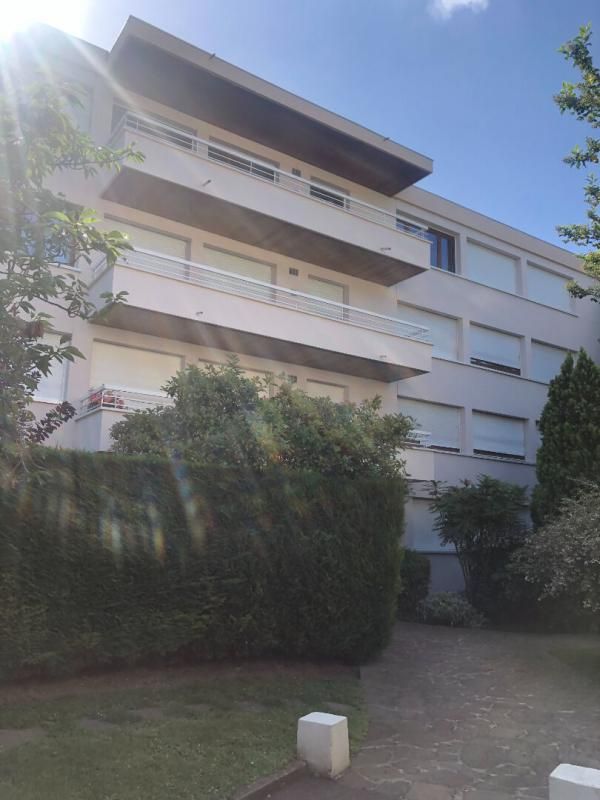SAINT-GRATIEN APPARTEMENT DE STANDING - 4 PIECES 104M2 A ST-GRATIEN(95210) 2
