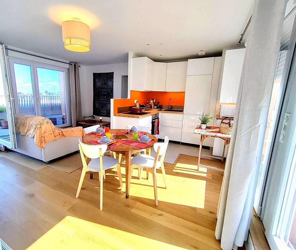 NANTES Nantes Quartier Hippodrome-Petit-Port T3 de 63m² - Dernier étage-Terrasse de 80m² 3