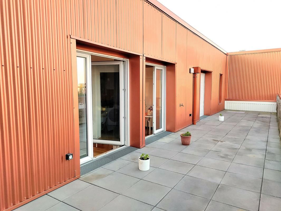 NANTES Nantes Quartier Hippodrome-Petit-Port T3 de 63m² - Dernier étage-Terrasse de 80m² 4