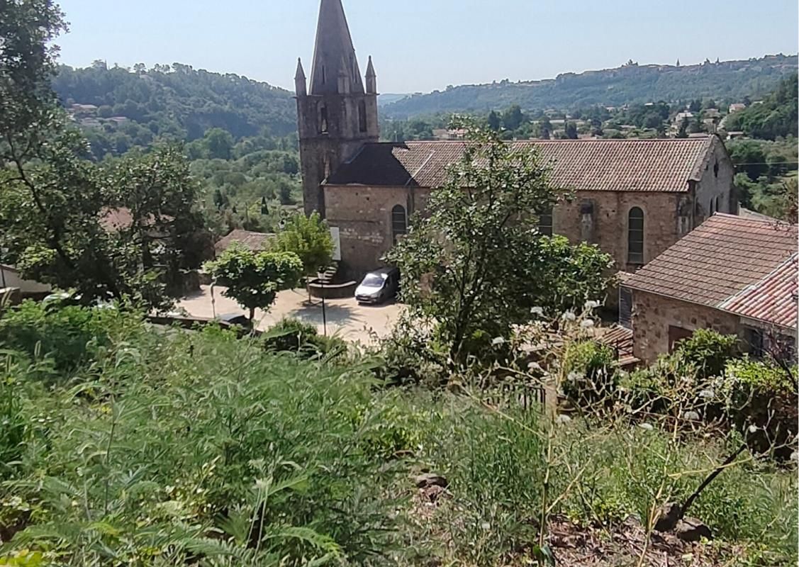 AUBENAS Terrain à bâtir avec vue à 180° dans un village tranquille, à 10 min d'Aubenas ? 785 m², viabilisé, permis accordé 3