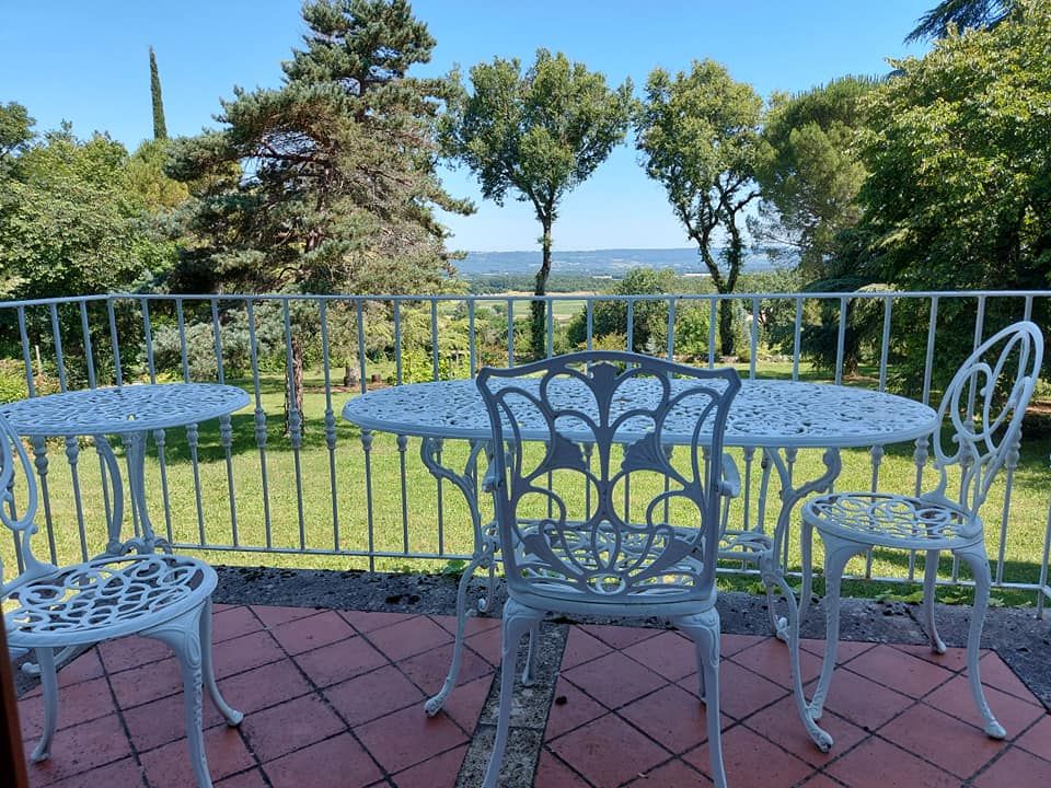 Propriété : Maison en pierre du 19ème, 7 pièce(s) 215 m2 avec Etang, Parc, Vue