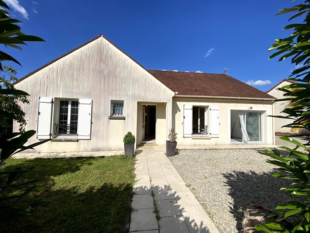 Maison La Selle Sur Le Bied 5 pièce(s) 104 m2