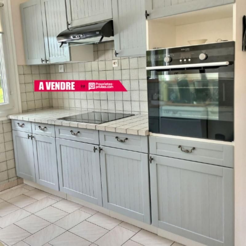 CHATEAUDUN Maison Garage 7 pièces Salle de réception Piscine 4