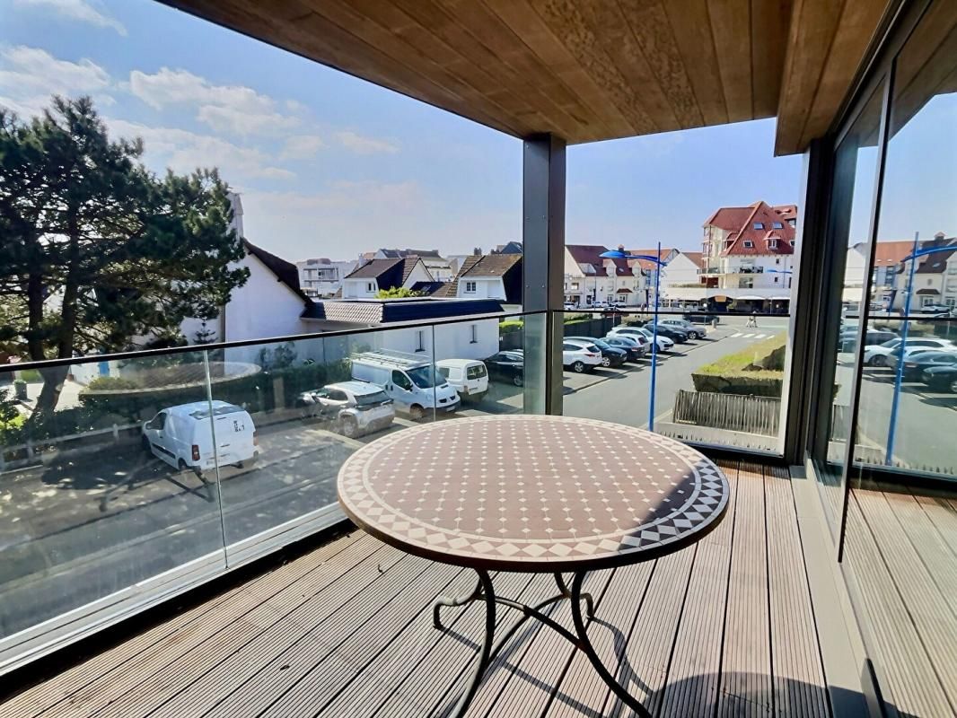 NEUFCHATEL-HARDELOT Centre station, plage à pied, T3 lumineux 83m2, terrasse sud, garage, pkg 3