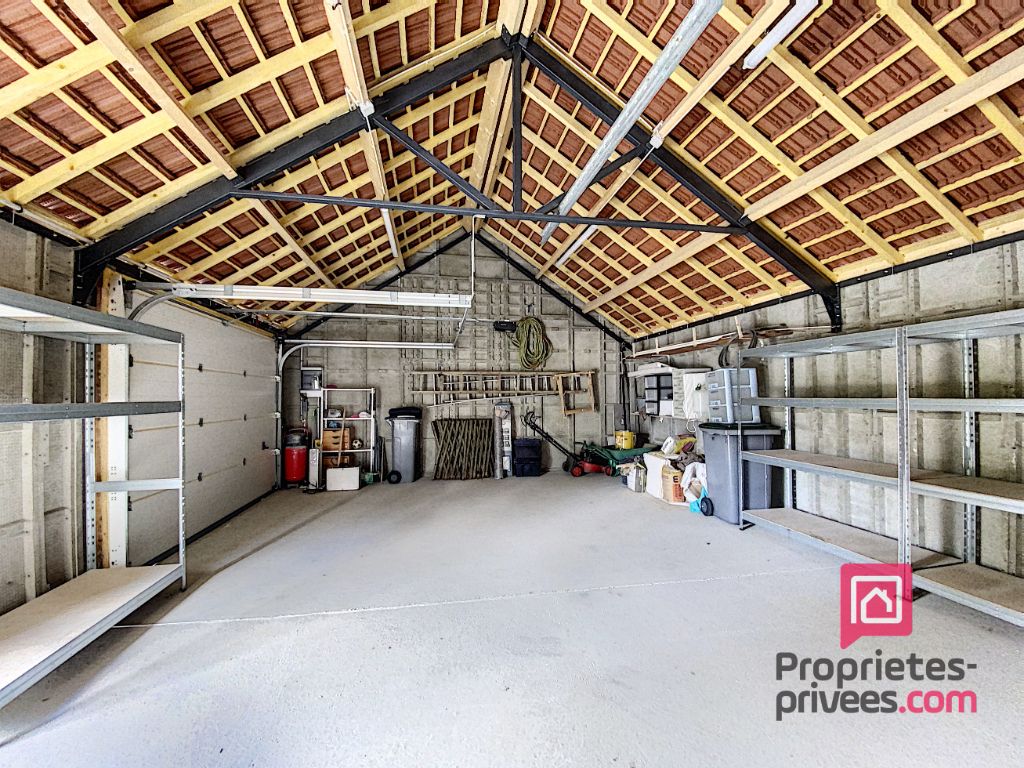 Local professionnel proche Avallon 77.000 TTC