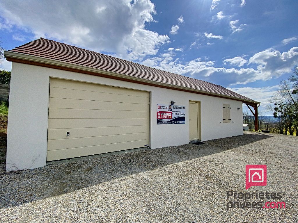 AVALLON Local professionnel proche Avallon 77.000 TTC 2
