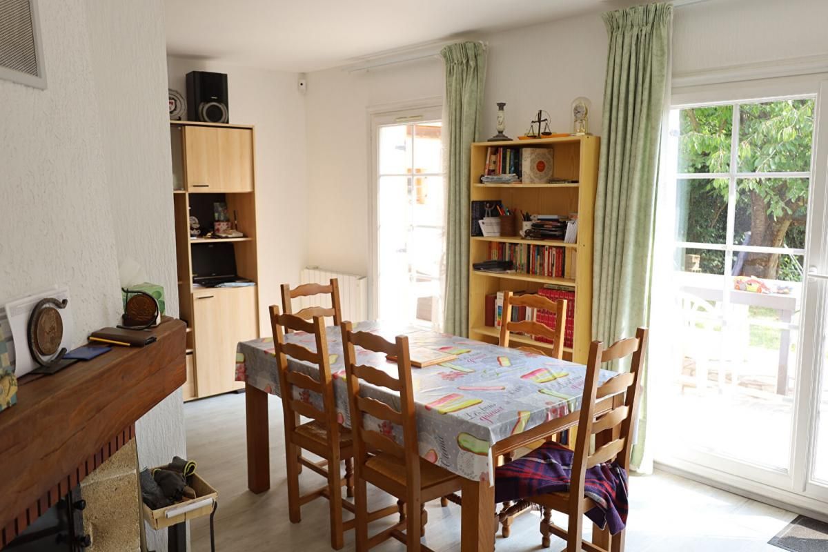 JOUY-LE-MOUTIER Maison Jouy Le Moutier 5 pièce(s) 90 m2 4