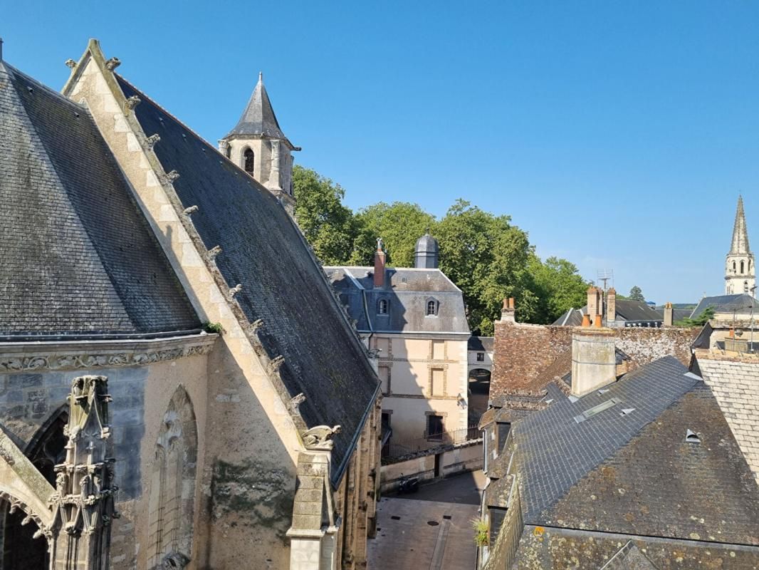 VENDOME Charmant Appartement au coeur de Vendôme ! 2