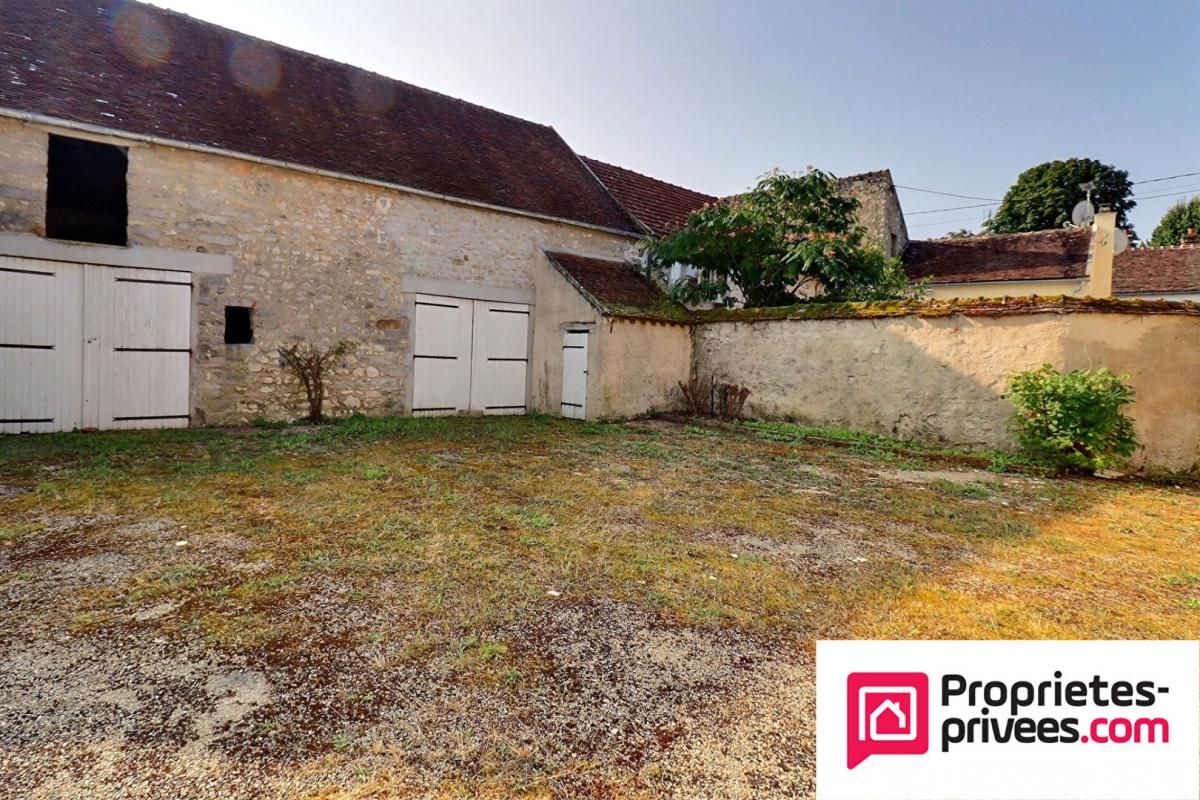 SAINT-PIERRE-LES-NEMOURS CORPS DE FERME - Saint Pierre Les Nemours 6 pièces - 140 m2 3