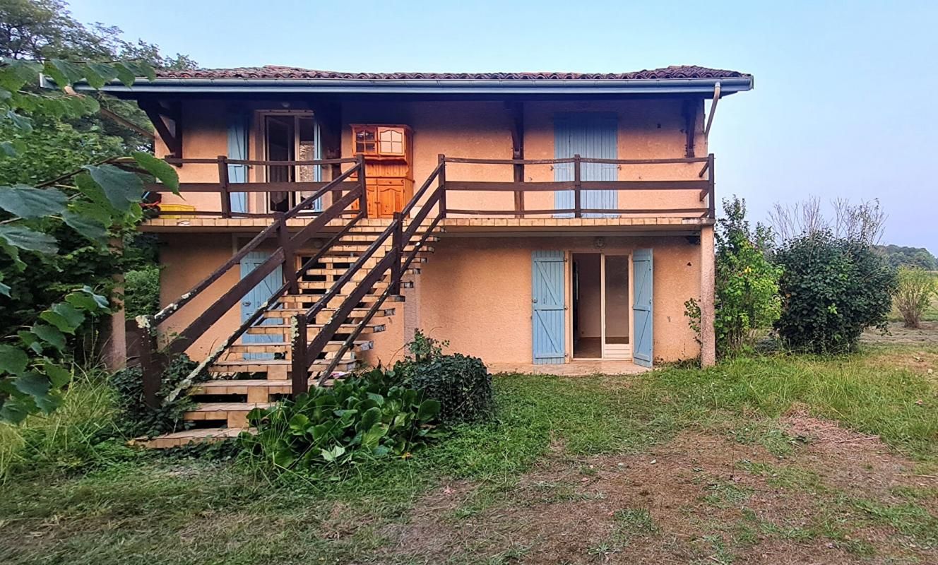 AIRE-SUR-L'ADOUR Maison de 112m2 environ en 4 appartments 2