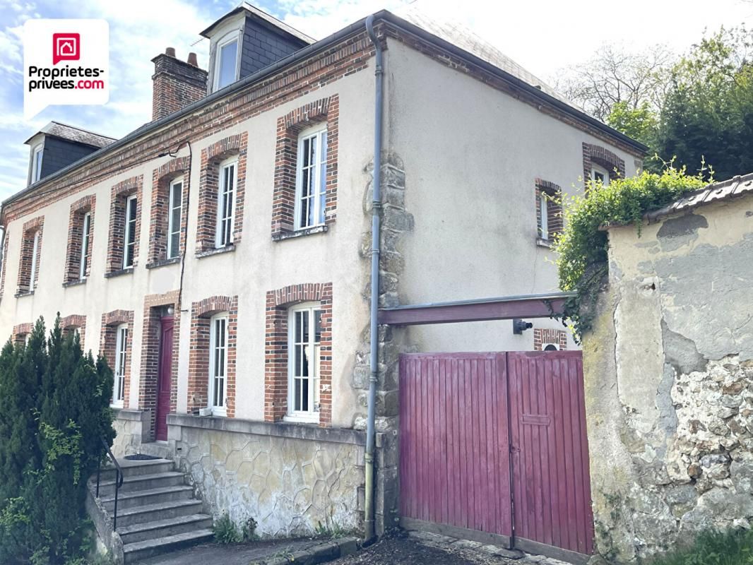 NOGENT-LE-ROI Maison Nogent Le Roi 6 pièces 4 chambres 170 m2 jardin 930m2 292000 3