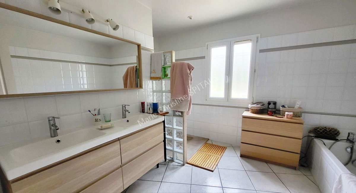 LIMOUX Maison Limoux plain pied 6 pièces 115 m2 sous sol 3