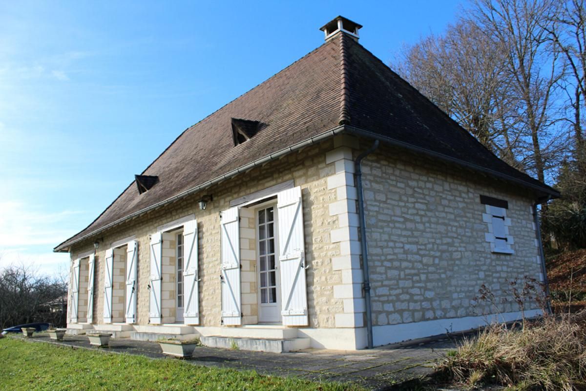 ANNESSE-ET-BEAULIEU Maison Annesse Et Beaulieu 3 pièce(s) 90 m², sur un terrain de 3220 m², garage indépendant 3