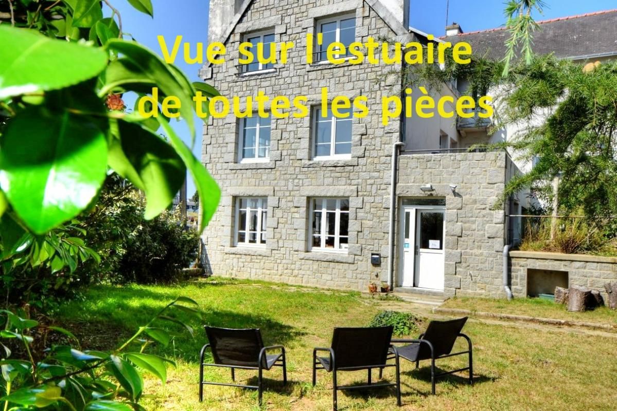 Maison rénovée sur l'estuaire, 216 m2, 5 chambres