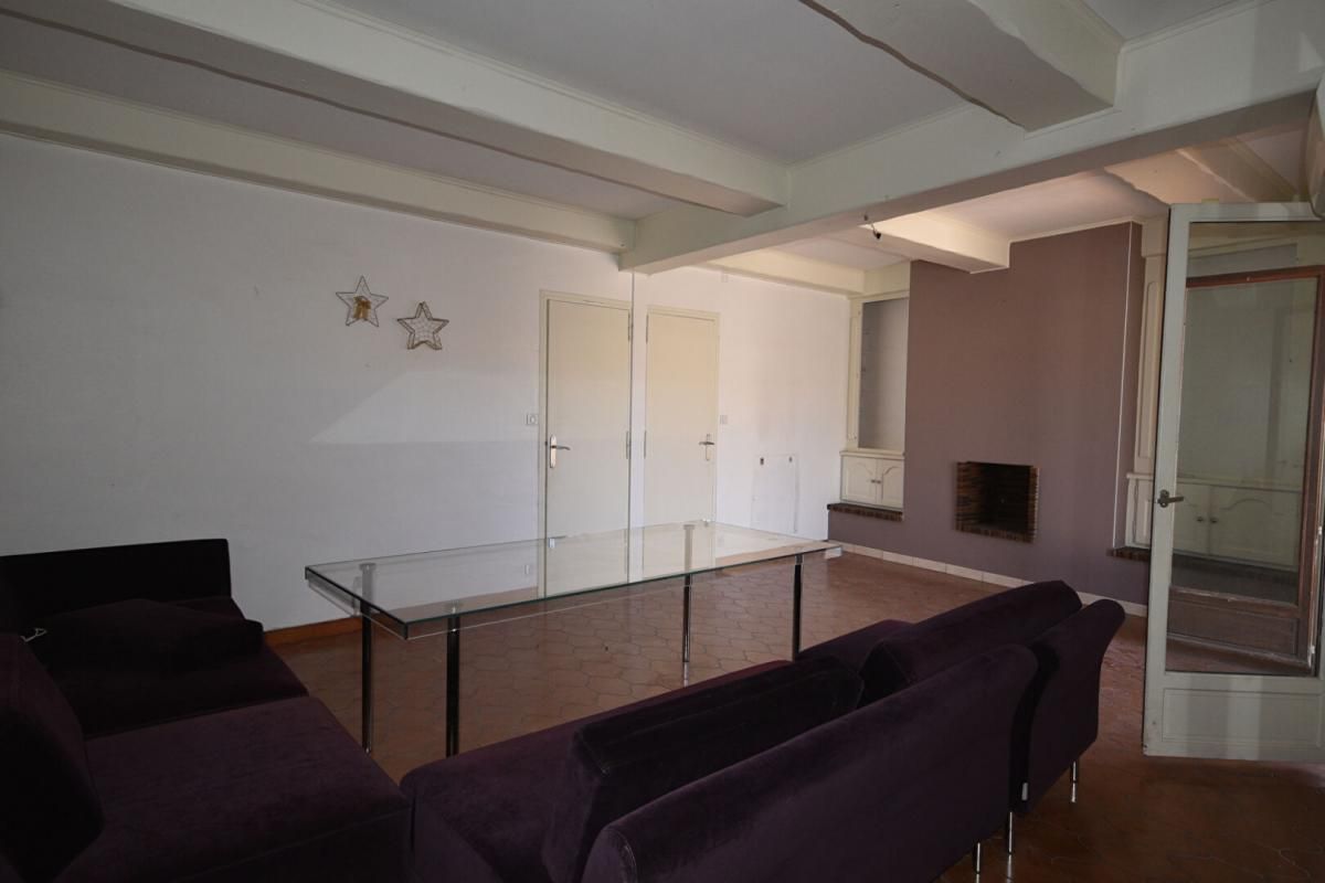 AGDE Belle Maison ville AgdeT5 135 m2 terrasse parking 2