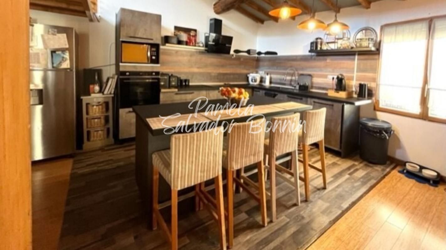 BEAUCAIRE Maison Bourgeoise du 17eS Beaucaire 6 pièce(s) 190 m2 3