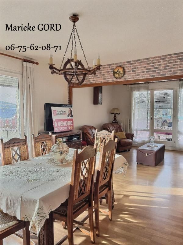 FIRMINY Firminy 42700 appartement 95m² 3 chambres 3 balcons au quatrième et dernier étage avec ascenseur d'une petite copropriété de 8 lots d'habitation GARAGE CAVE 1