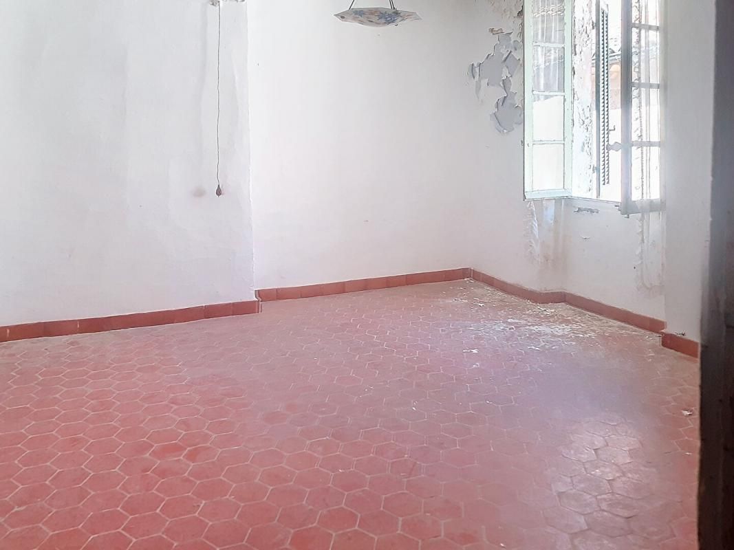 MONTFORT-SUR-ARGENS Appartement T3 + combles aménageables - Montfort sur Argens 2