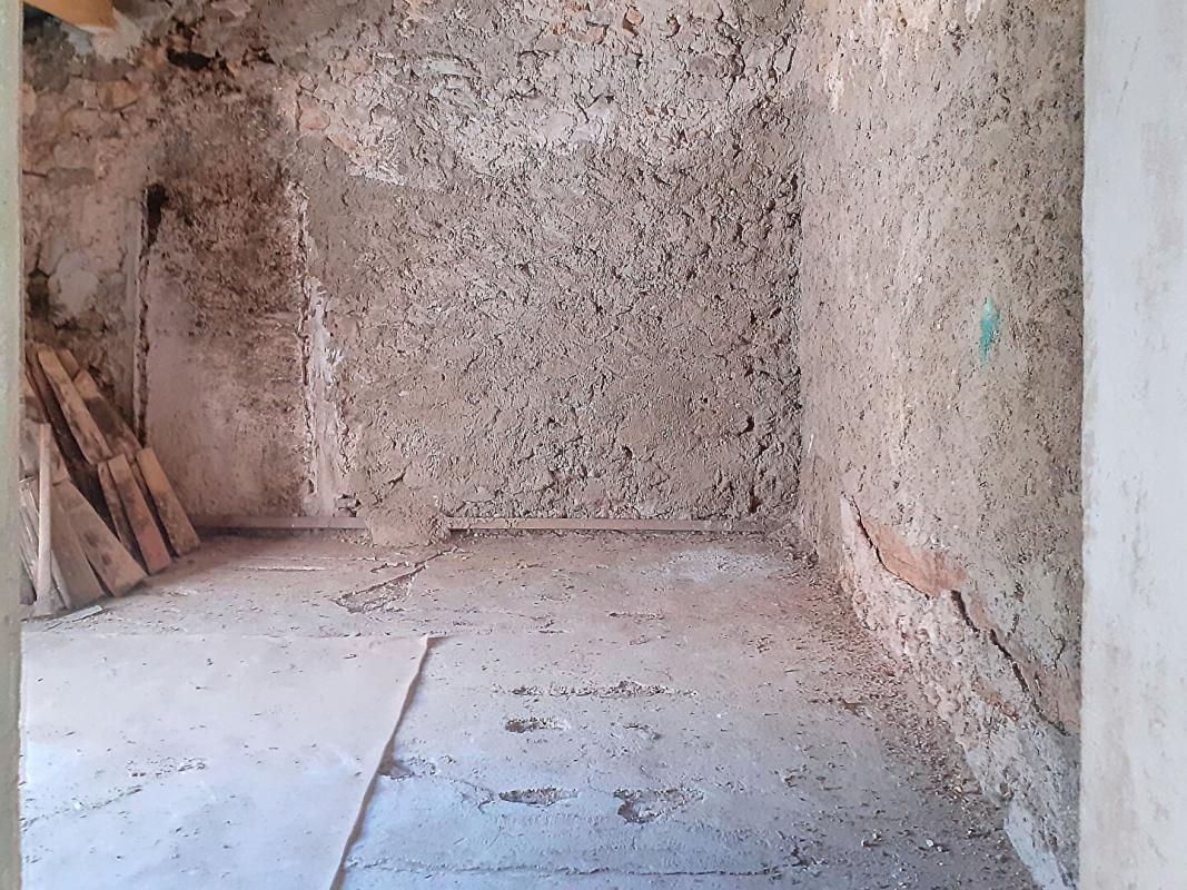 MONTFORT-SUR-ARGENS Appartement T3 + combles aménageables - Montfort sur Argens 3