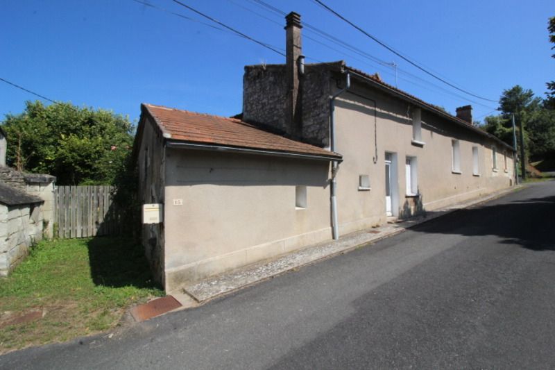 MONTHOIRON Maison Monthoiron 5 pièce(s) 71 m2 2